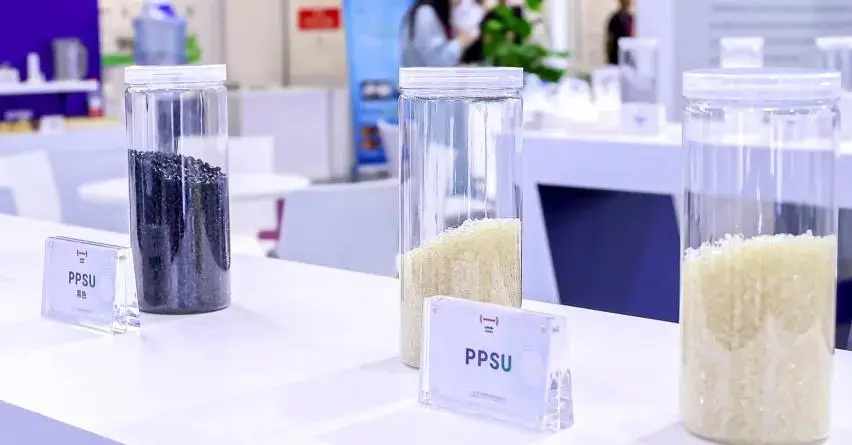 كشف النقاب عن مادة أقنعة خوذة رجال الإطفاء: الأداء والتطبيقات الاستثنائية لـ PPSU و PSU